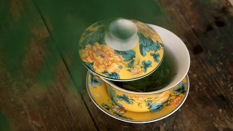 花鸟纹茶碗图片