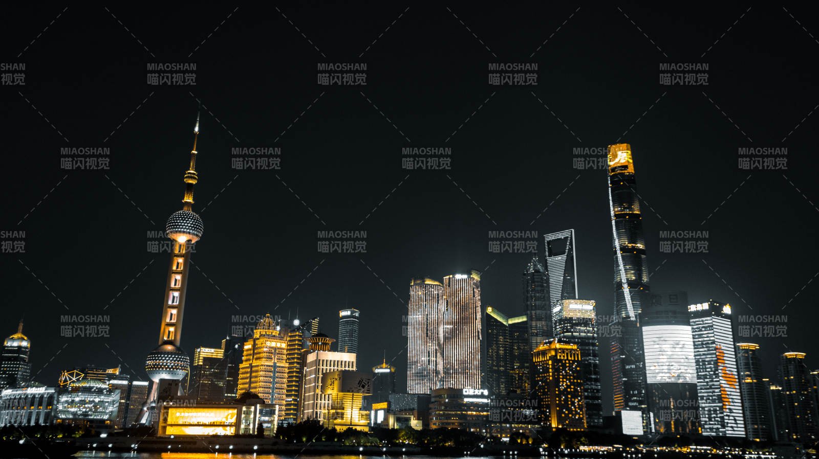 上海夜景璀璨图片