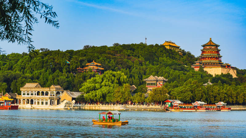 颐和园湖光山色图片