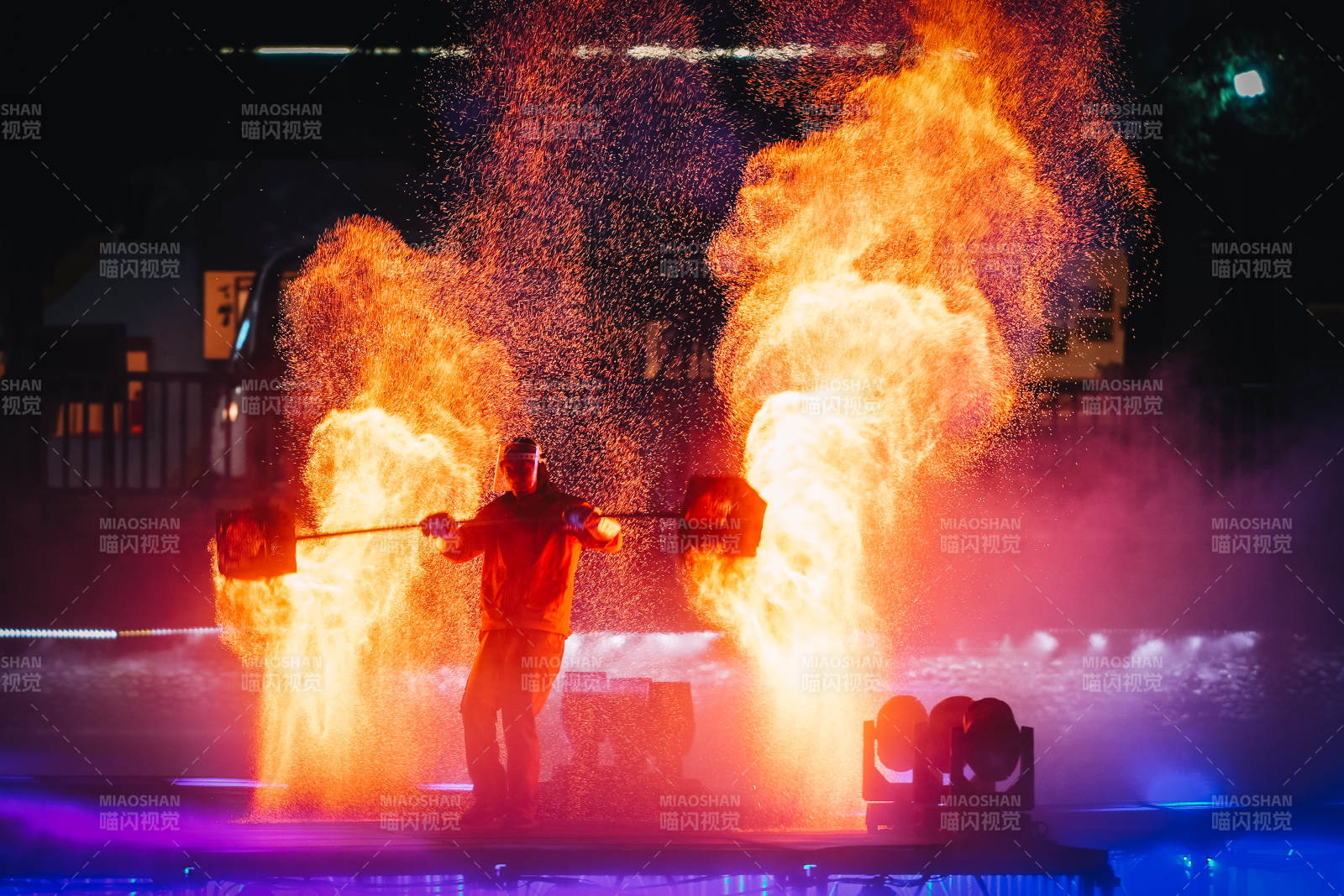 非遗火壶表演图片