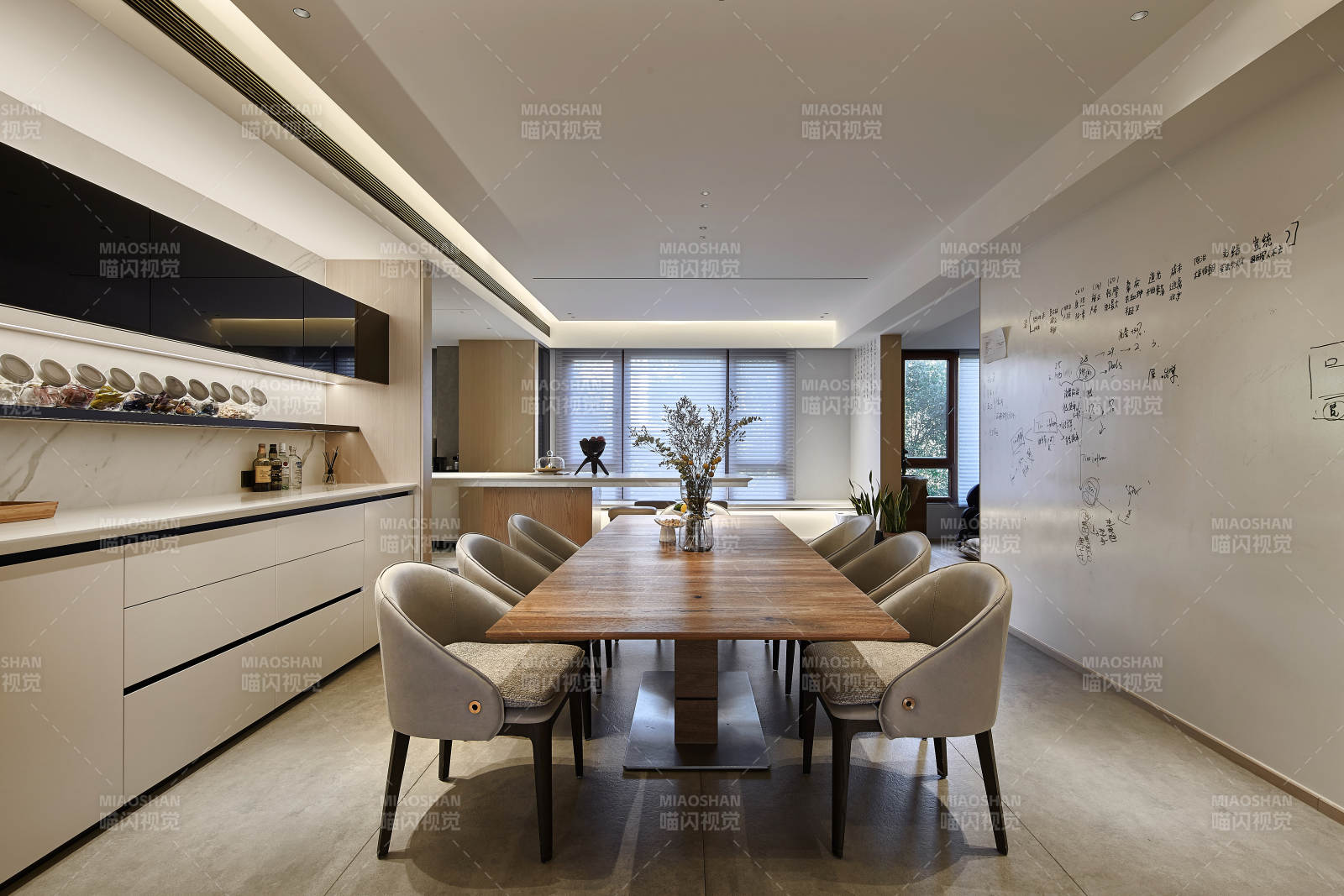 现代简约餐厅设计图片