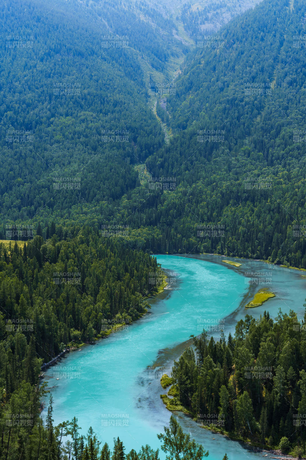 喀纳斯月亮湾图片