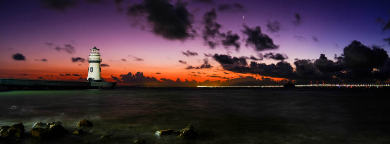 灯塔暮色图片