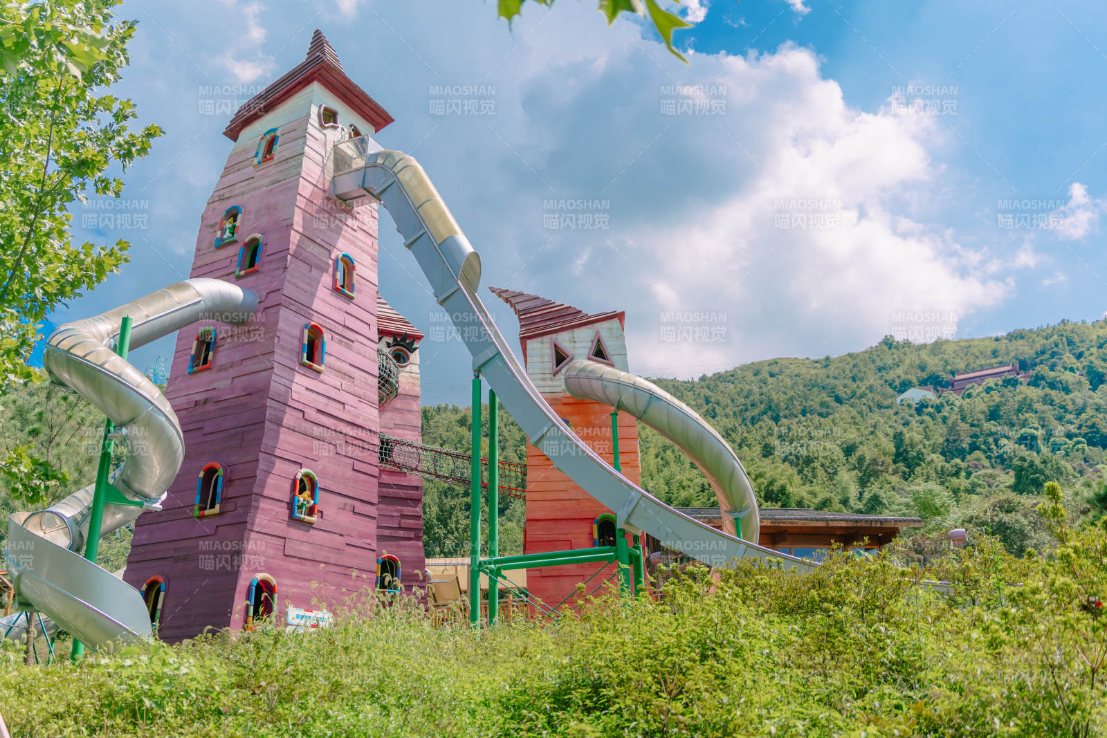 铁定溜溜滑梯乐园图片