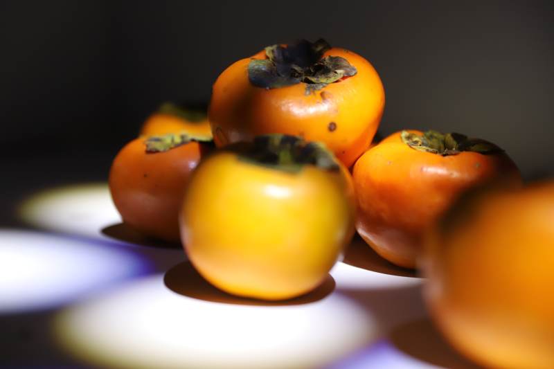 柿子静物特写图片