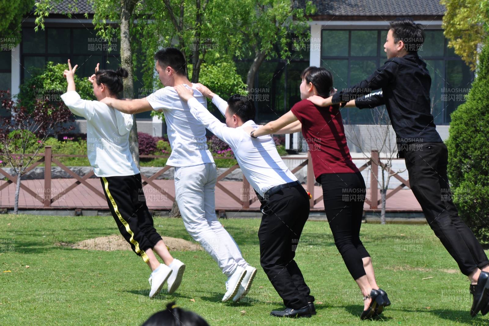 团队协作游戏图片