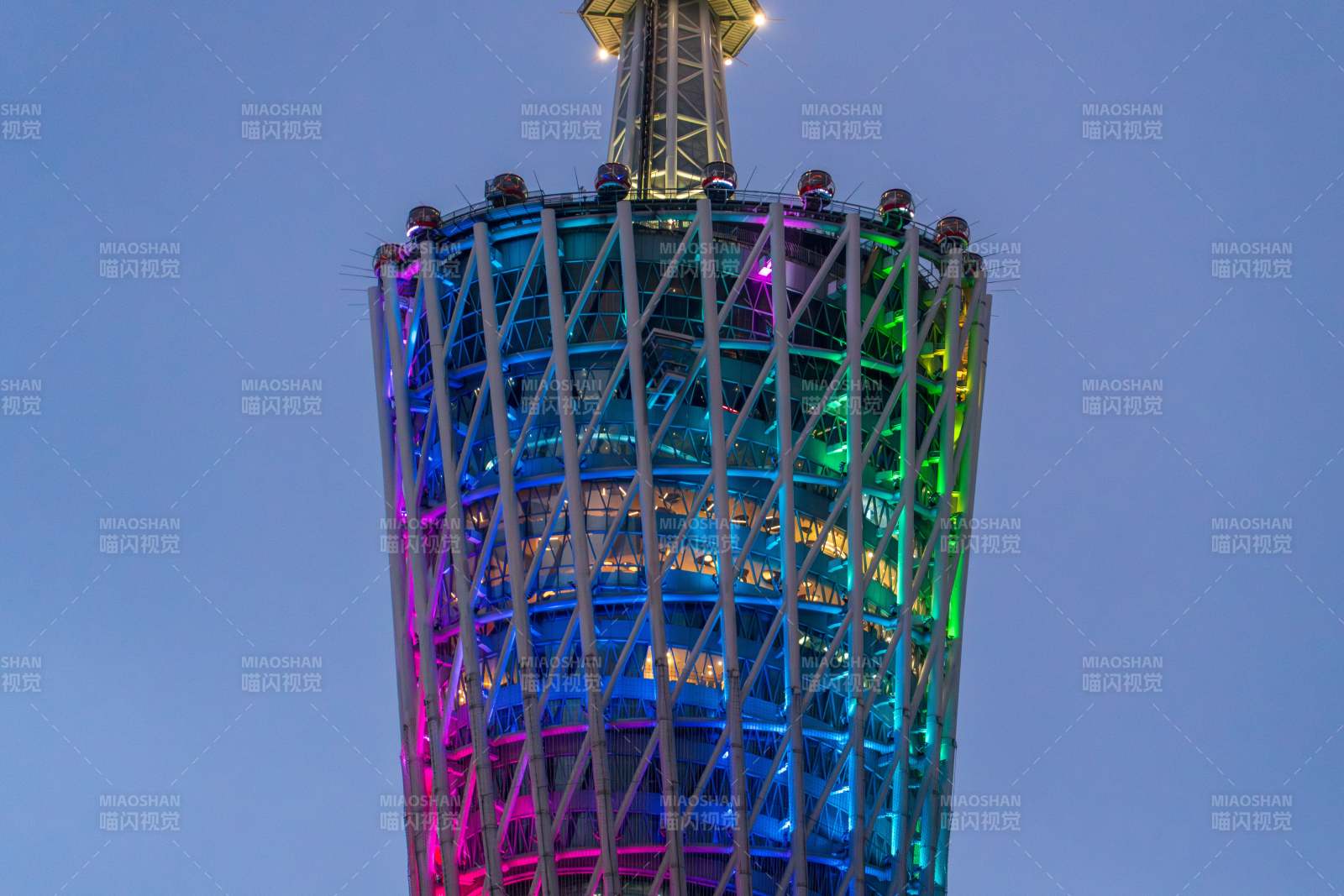 广州灯塔顶夜景图片