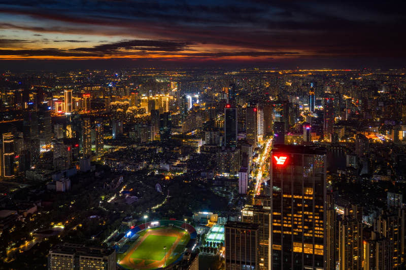 夜幕下的汉口灯火图片