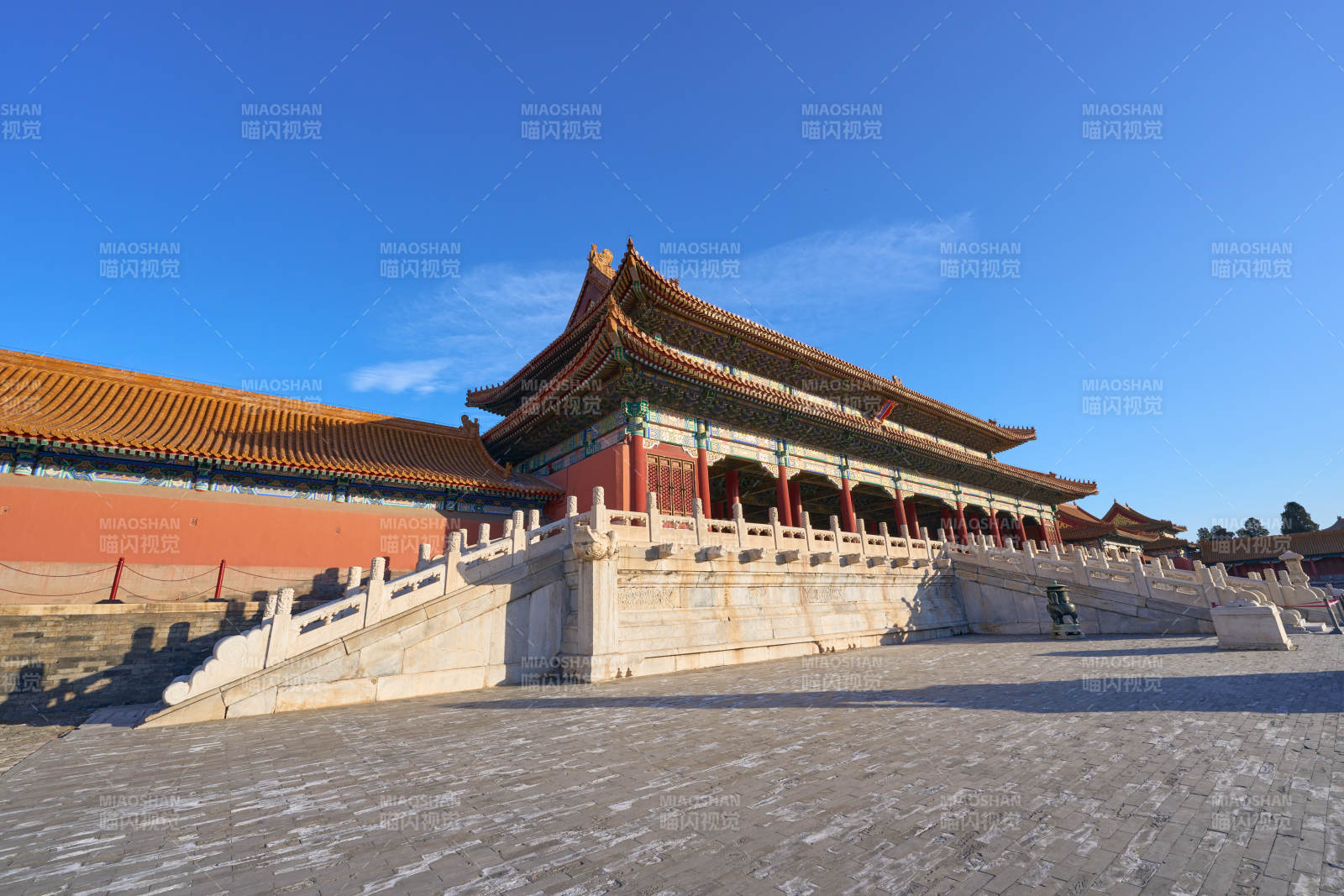 故宫宏伟殿宇图片