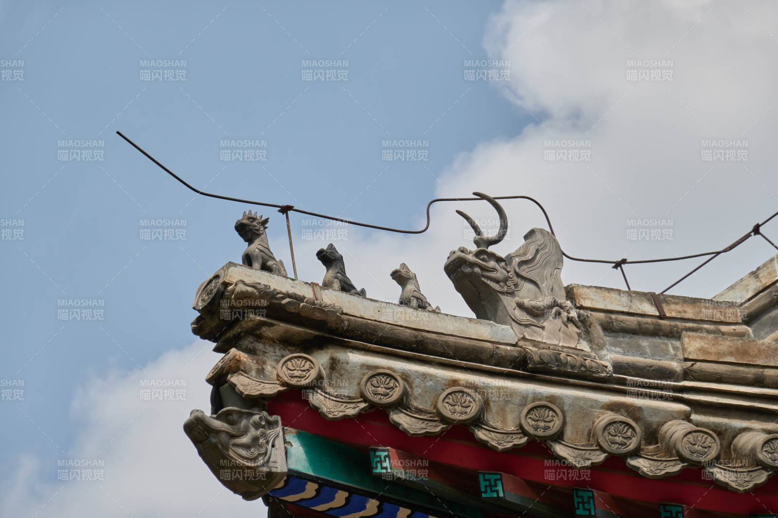 古建筑屋脊兽雕图片