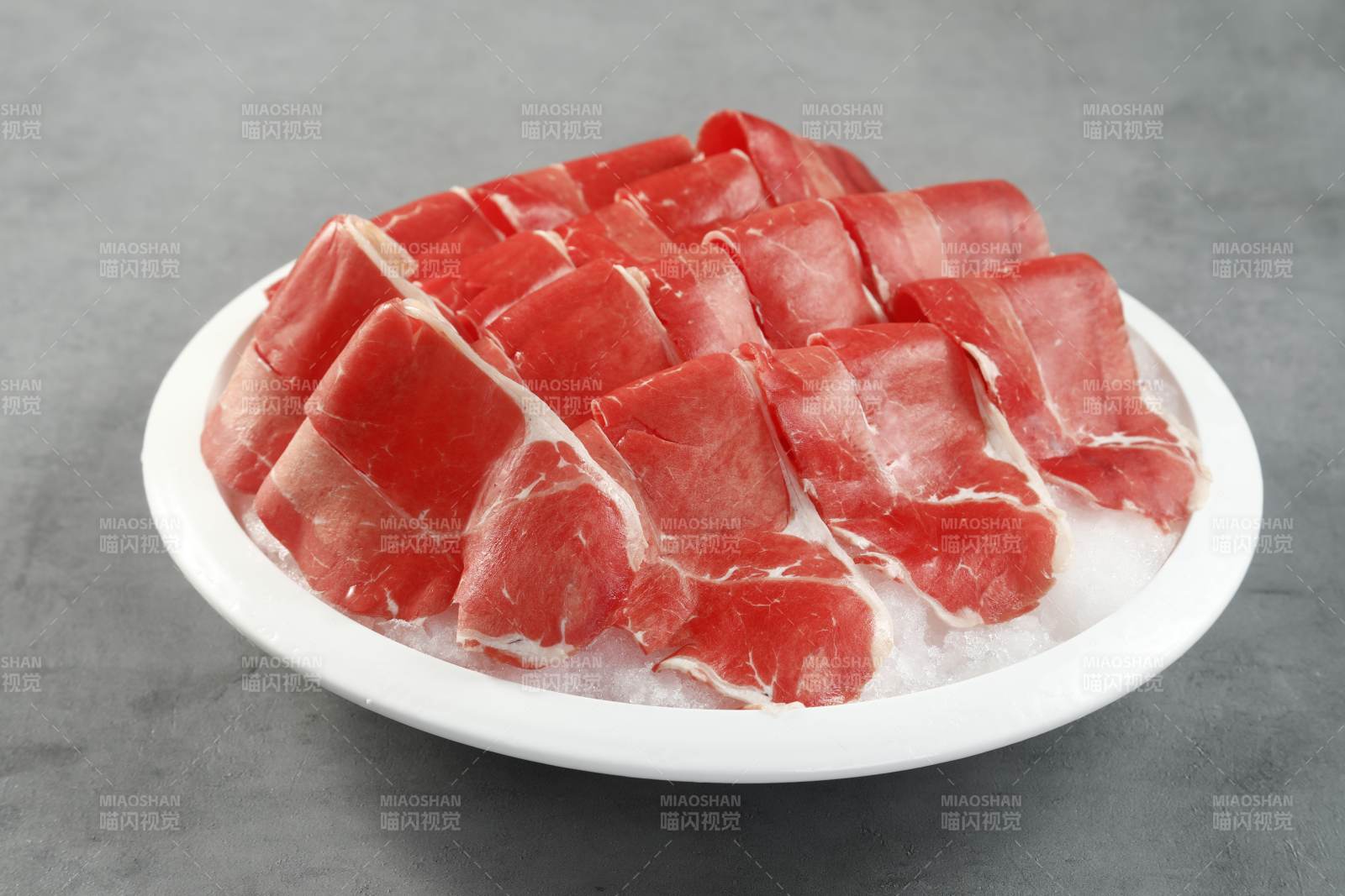 新鲜牛肉片图片