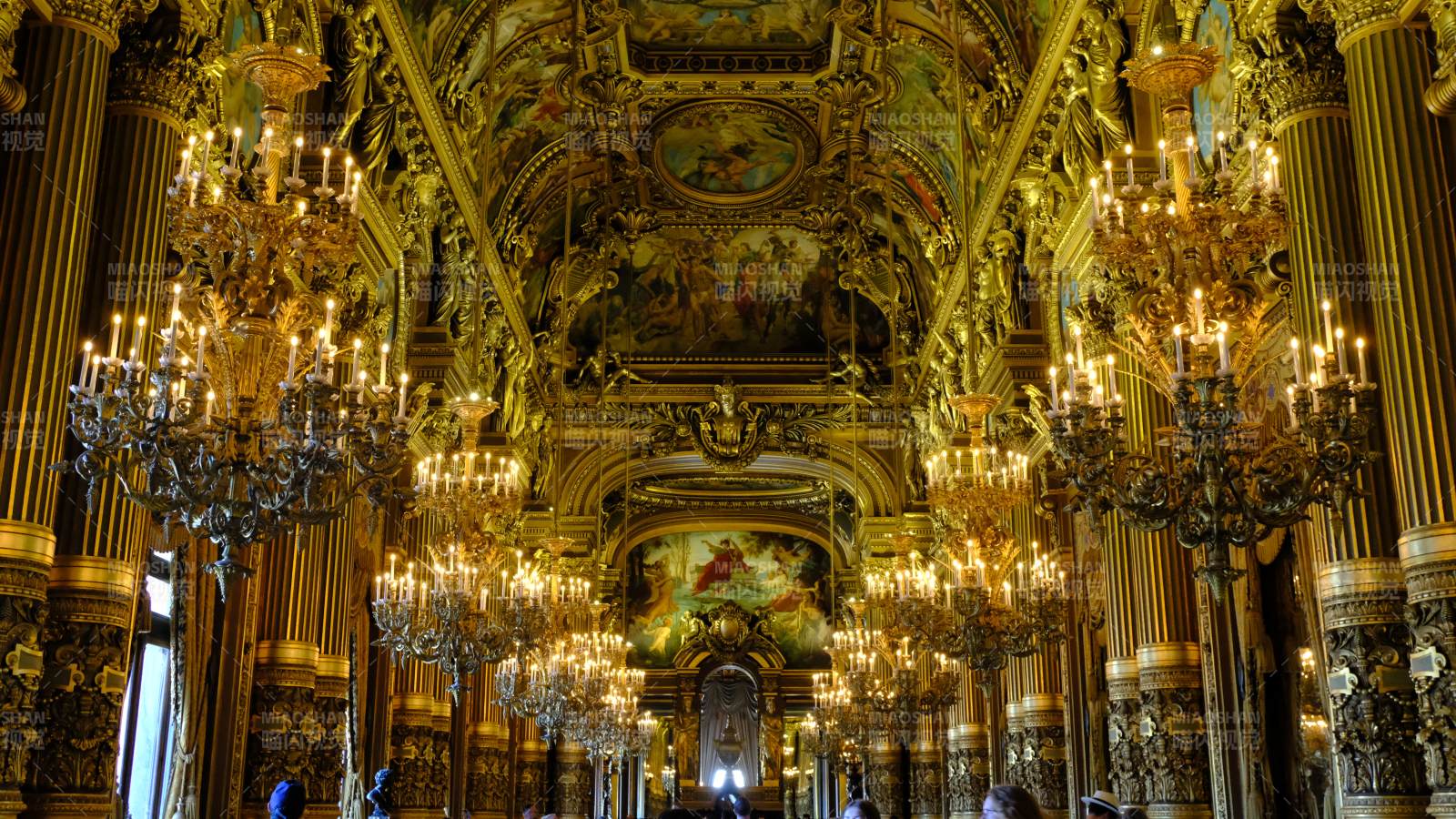 巴黎歌剧院的华丽大厅图片