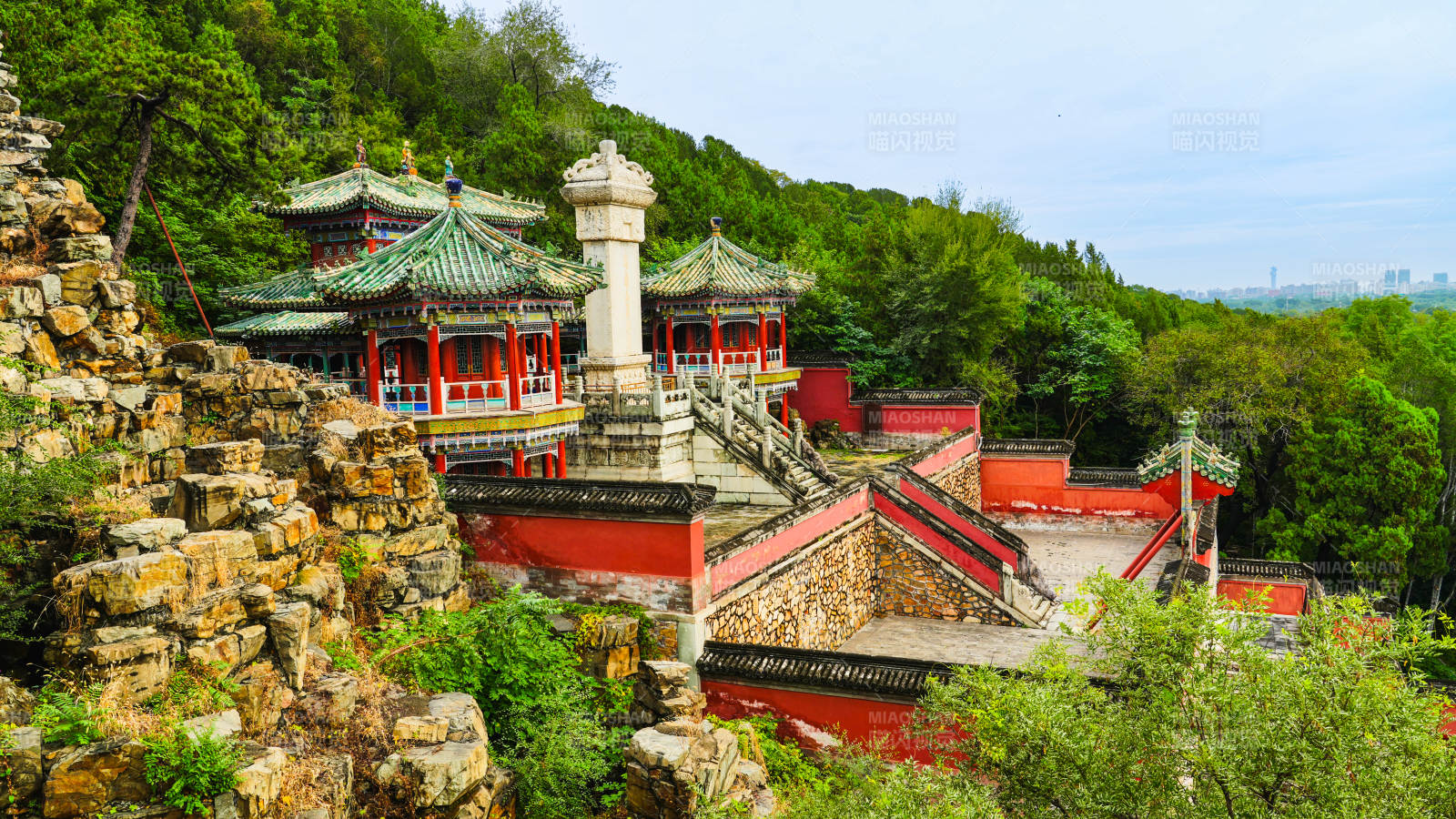 颐和园古庙风光图片