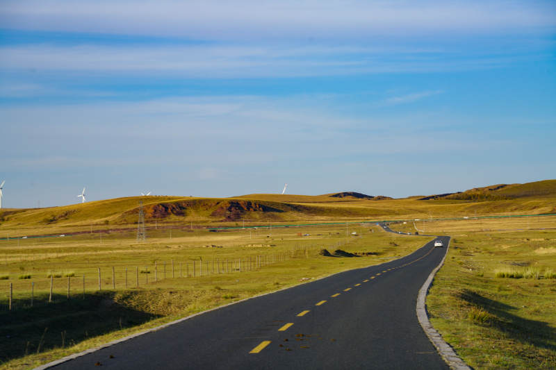 内蒙古草原公路风光图片