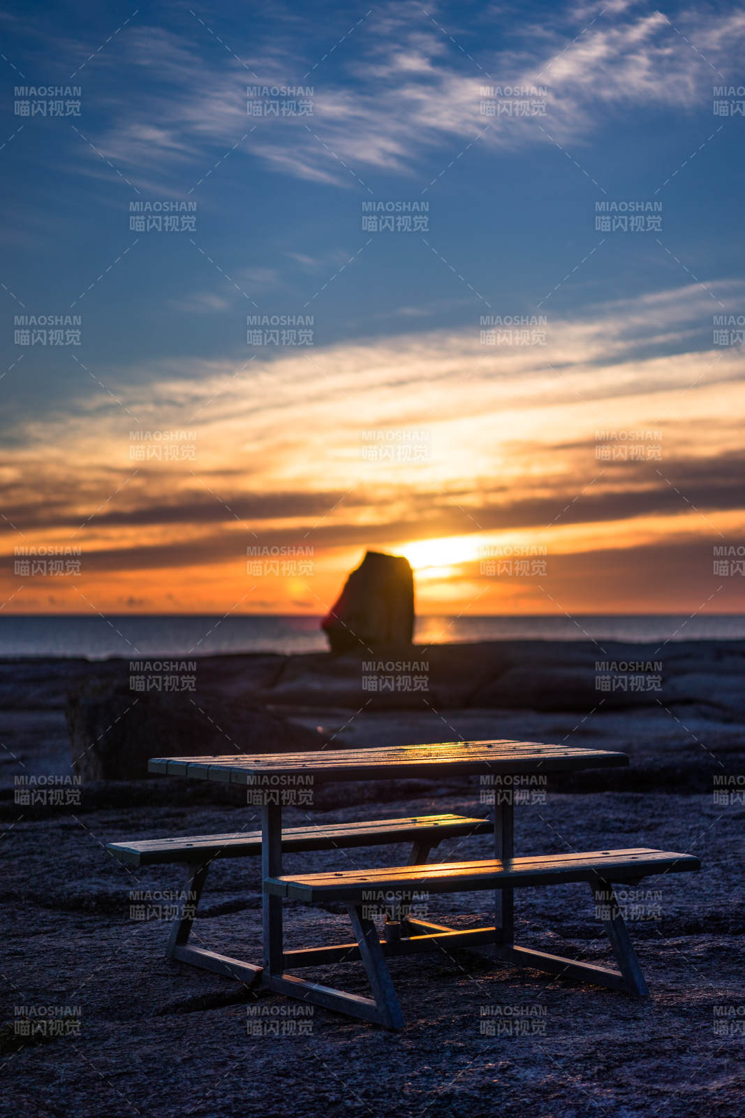 塔斯马尼亚海滨晚霞图片