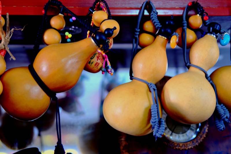 葫芦挂饰 色彩斑斓图片