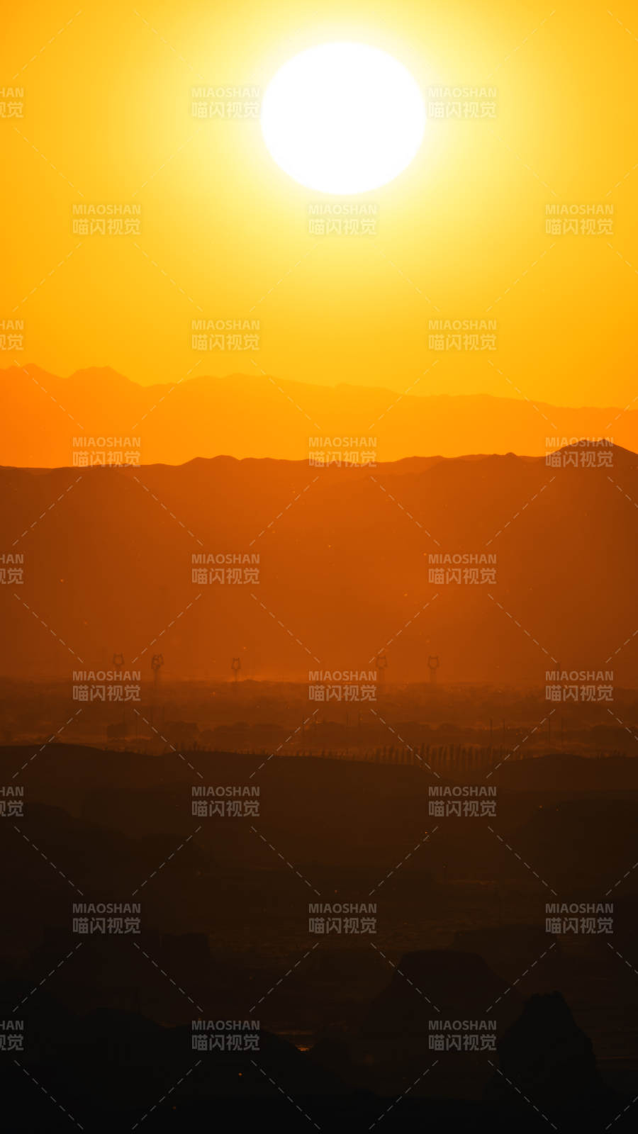 夕阳山河图图片