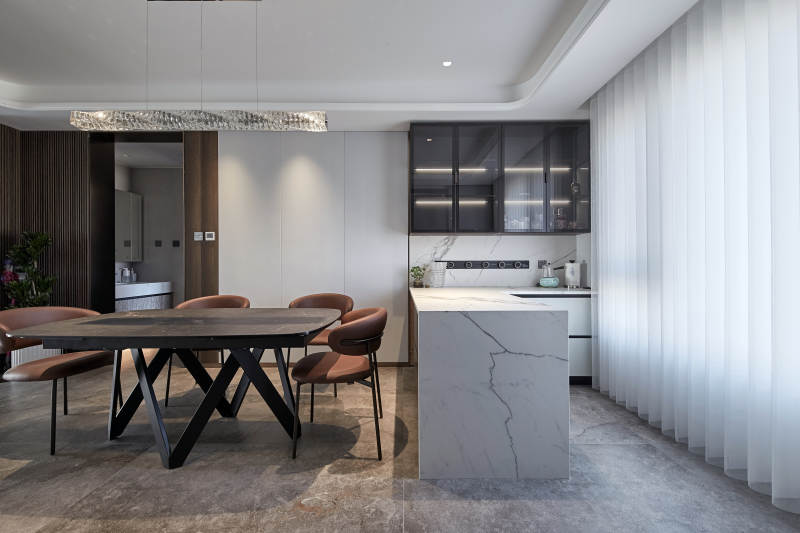 现代简约厨房餐厅图片