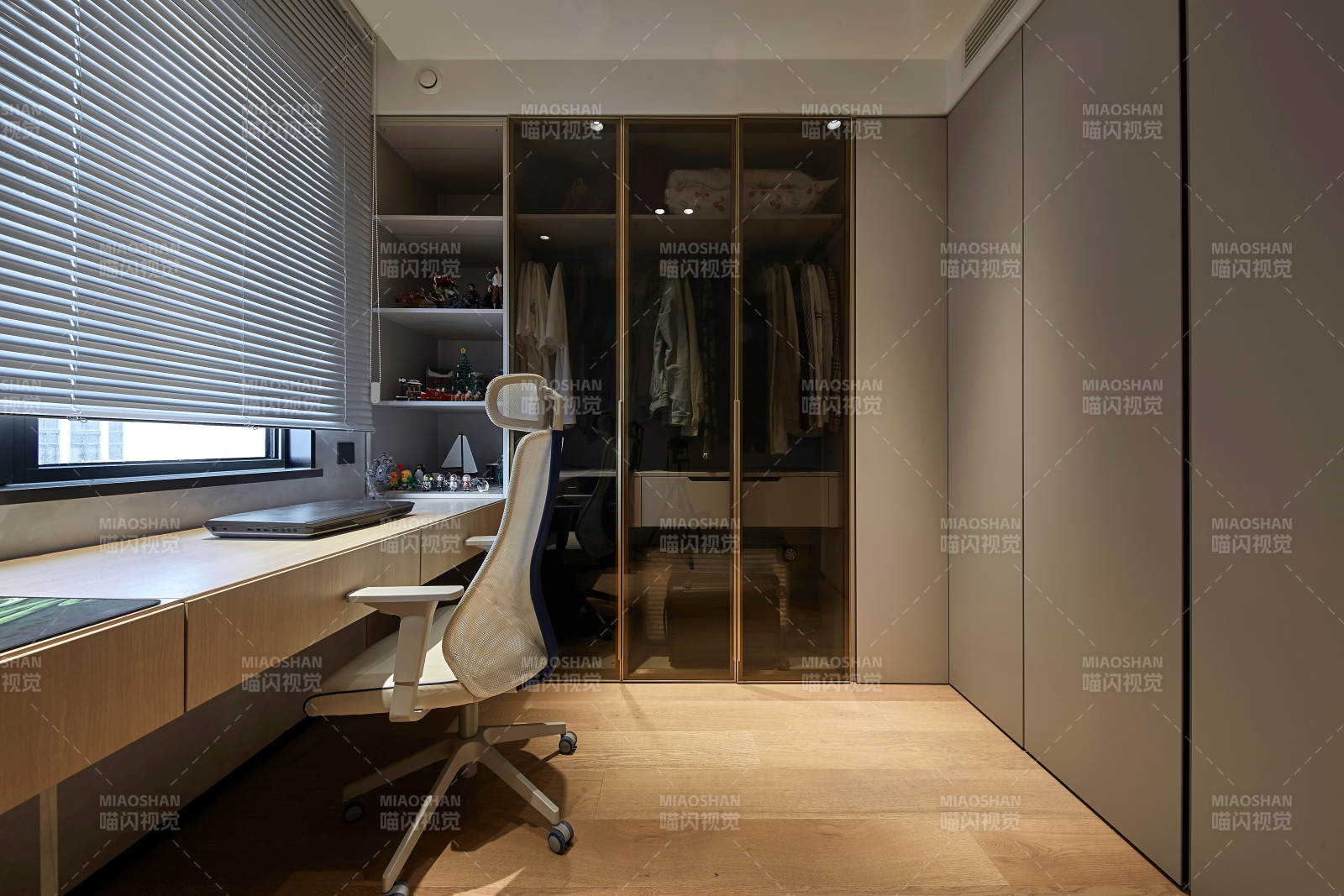 现代简约书房设计图片