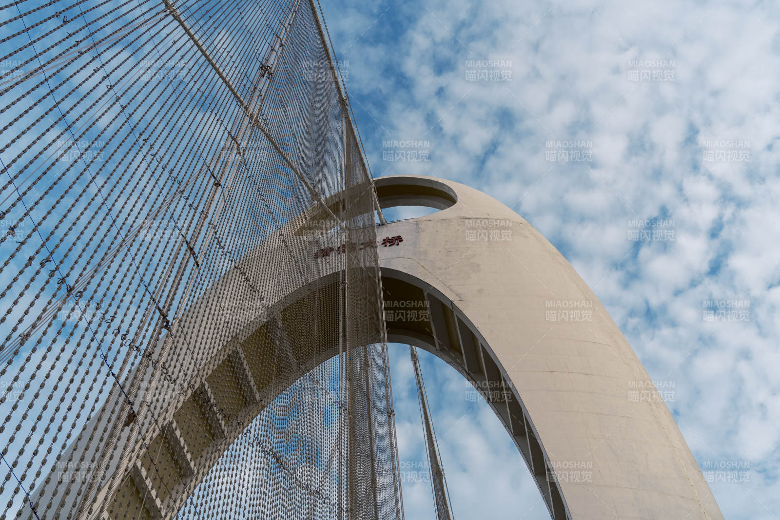 广州猎德大桥仰视图图片