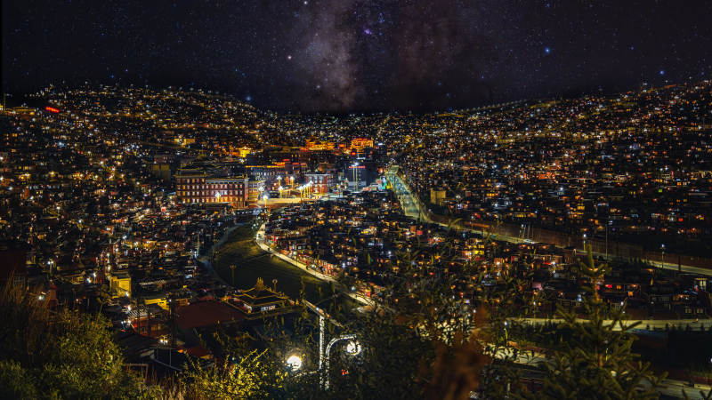 色达的夜色图片