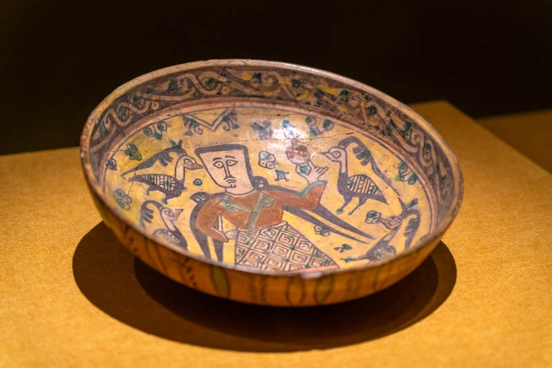 伊朗古波斯内沙布尔风格陶碗图片