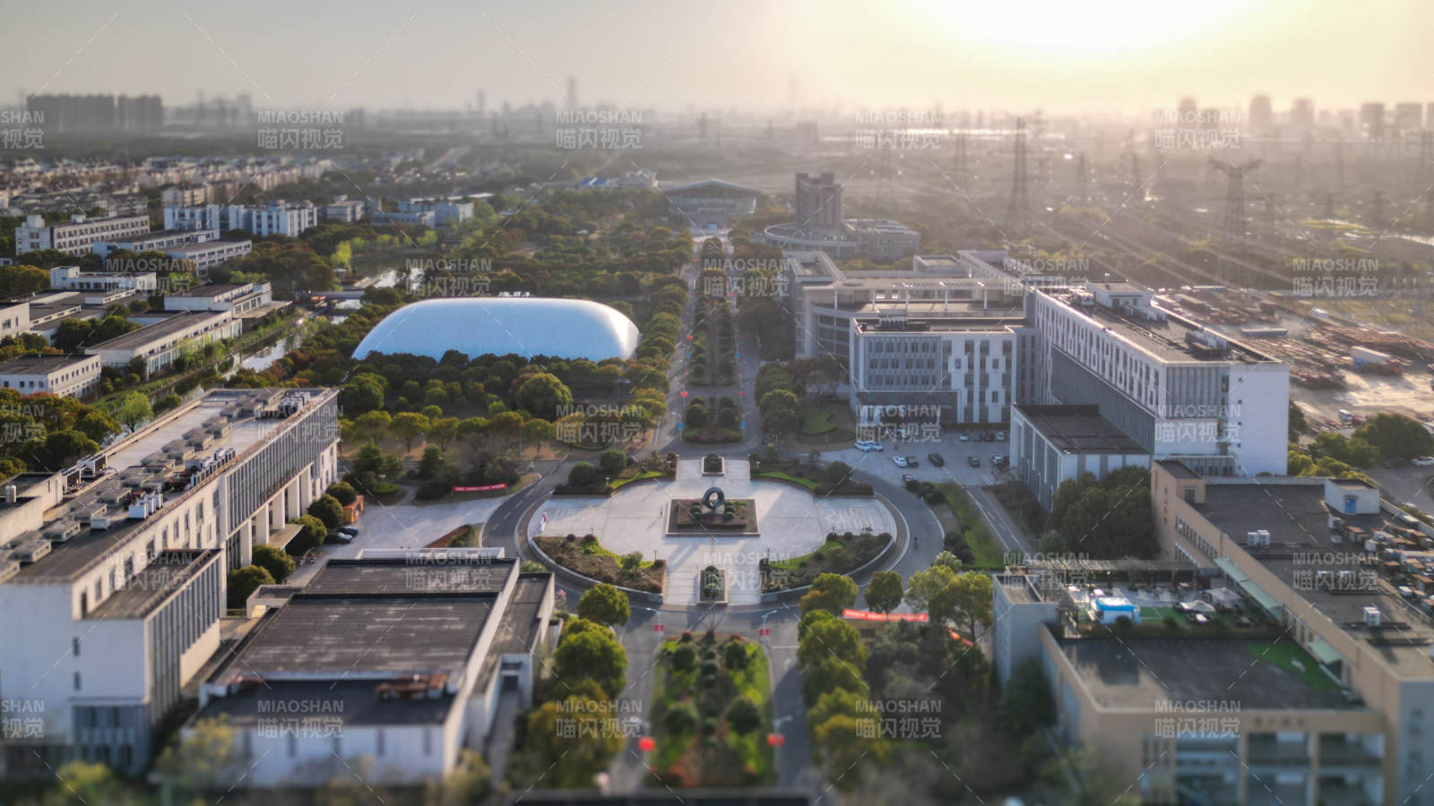 上海城市晨曦美景图片