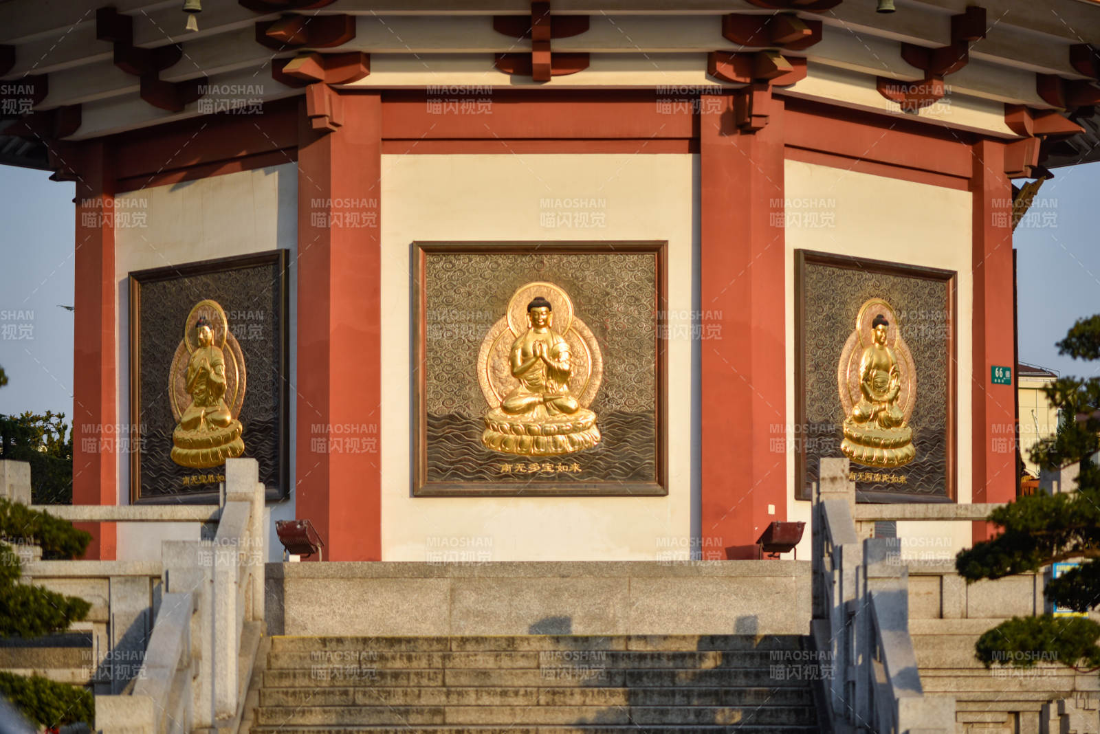 上海佛像殿前台阶图片