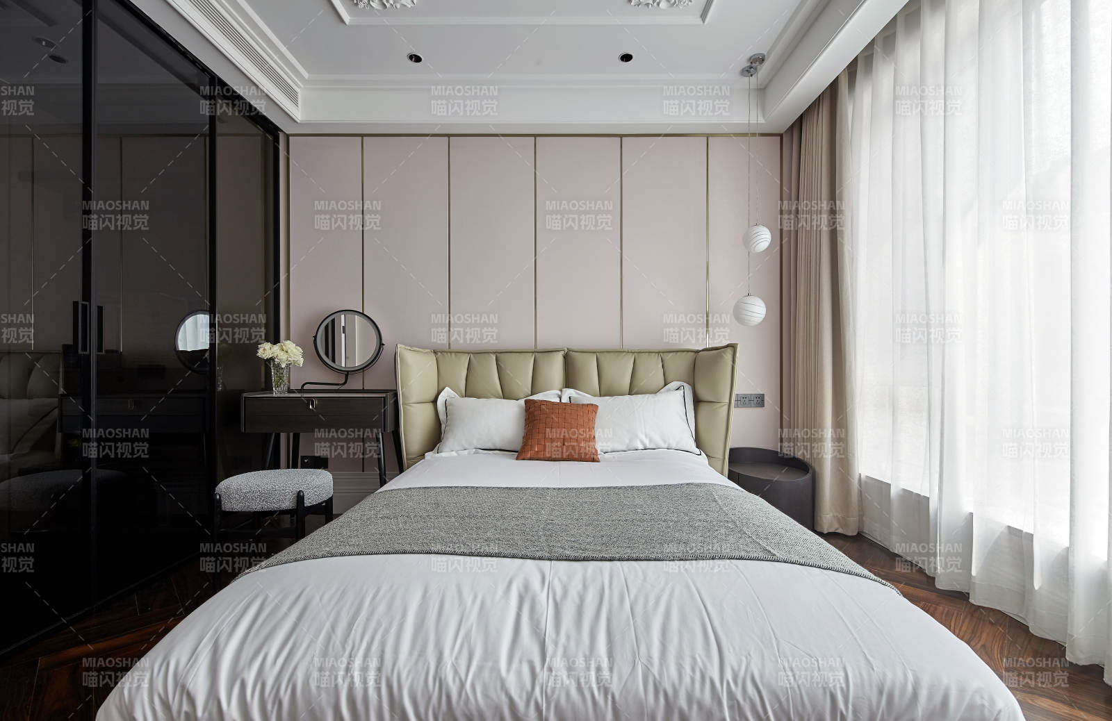 现代简约卧室设计图片