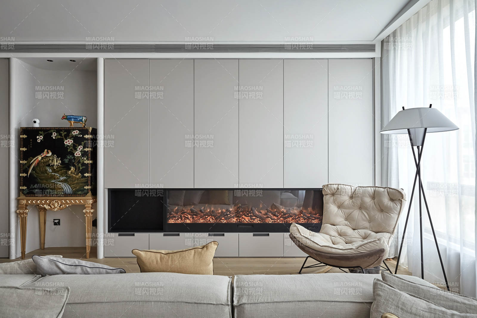 现代客厅温馨壁炉图片