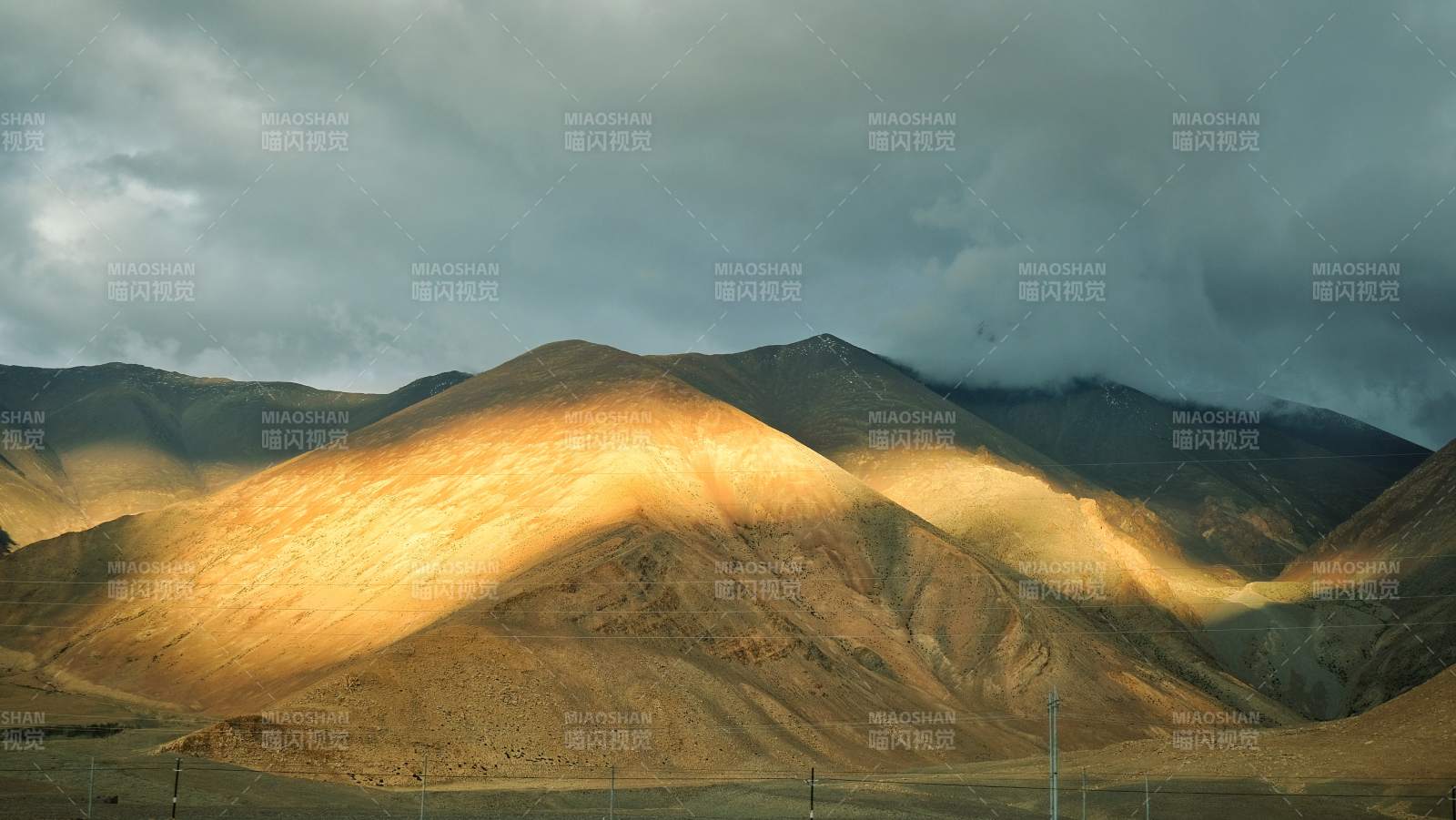 西藏阿里的风景图片