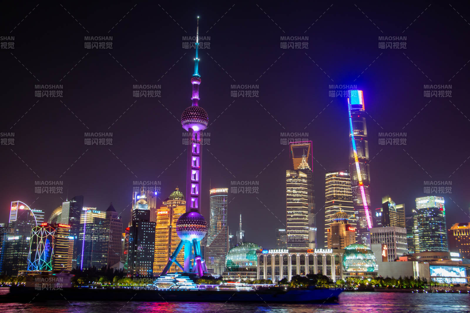 上海夜景璀璨图片