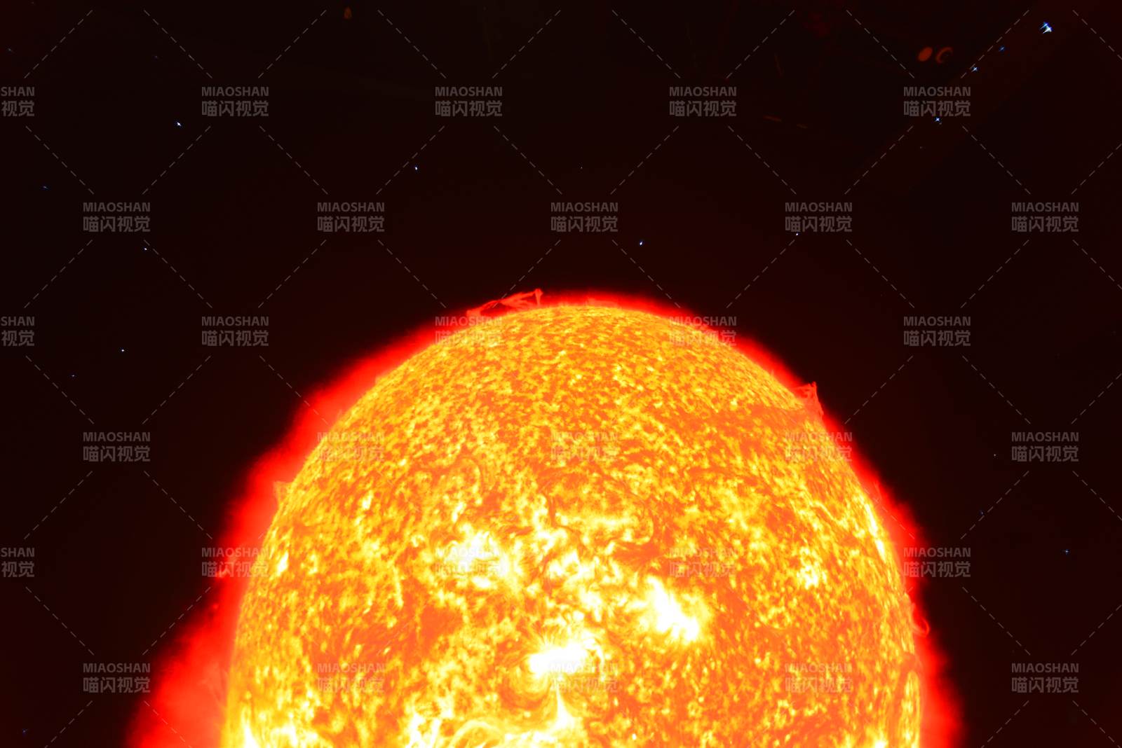 太阳表面的壮丽景象图片