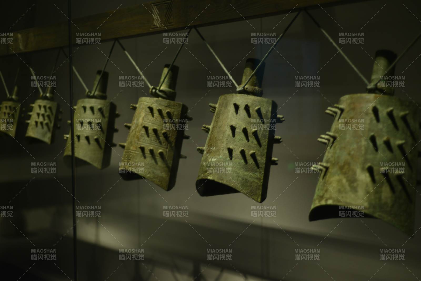 古钟陈列展图片