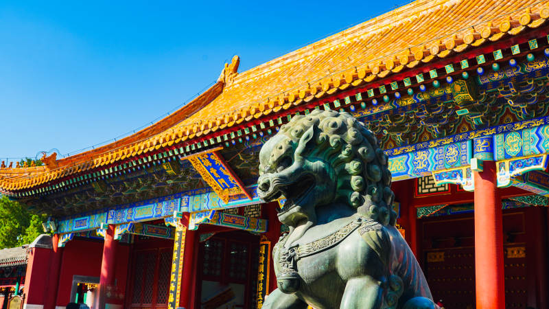 颐和园佛香阁石狮守殿前图片