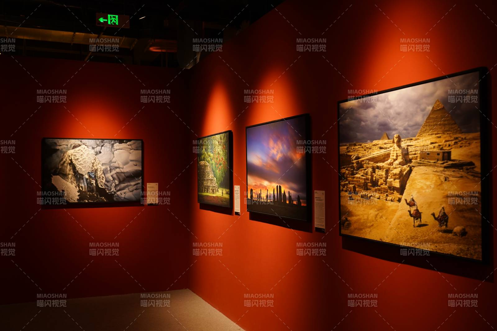 艺术展览 沙漠奇景图片