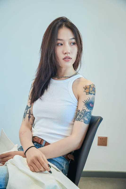 酷酷的欧美风亚洲少少女图片