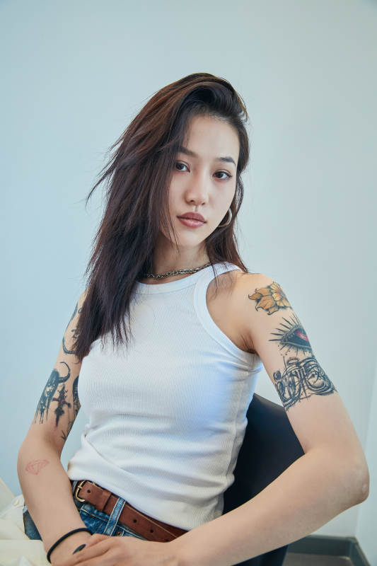 酷酷的欧美风亚洲少少女图片