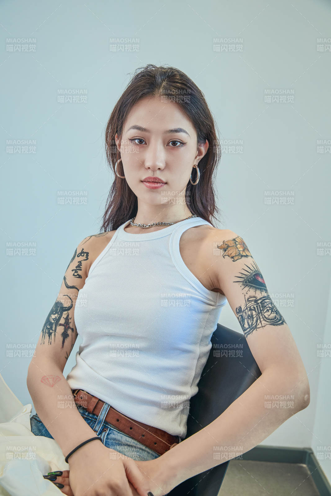 酷酷的欧美风亚洲少少女图片