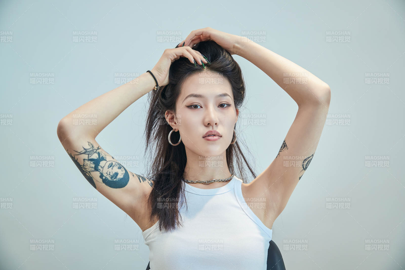 酷酷的欧美风亚洲少少女图片