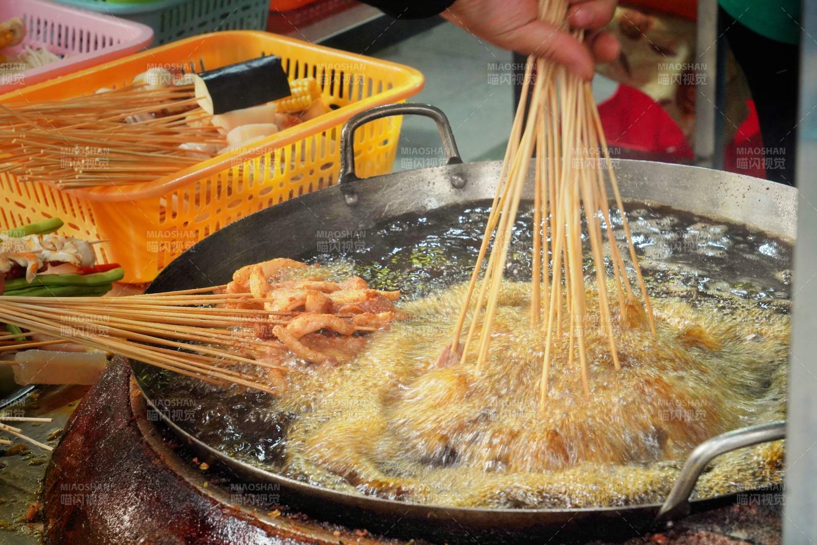 油炸串串香图片