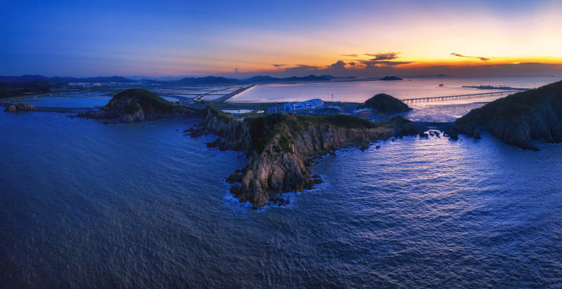 海天共色 日落美景图片