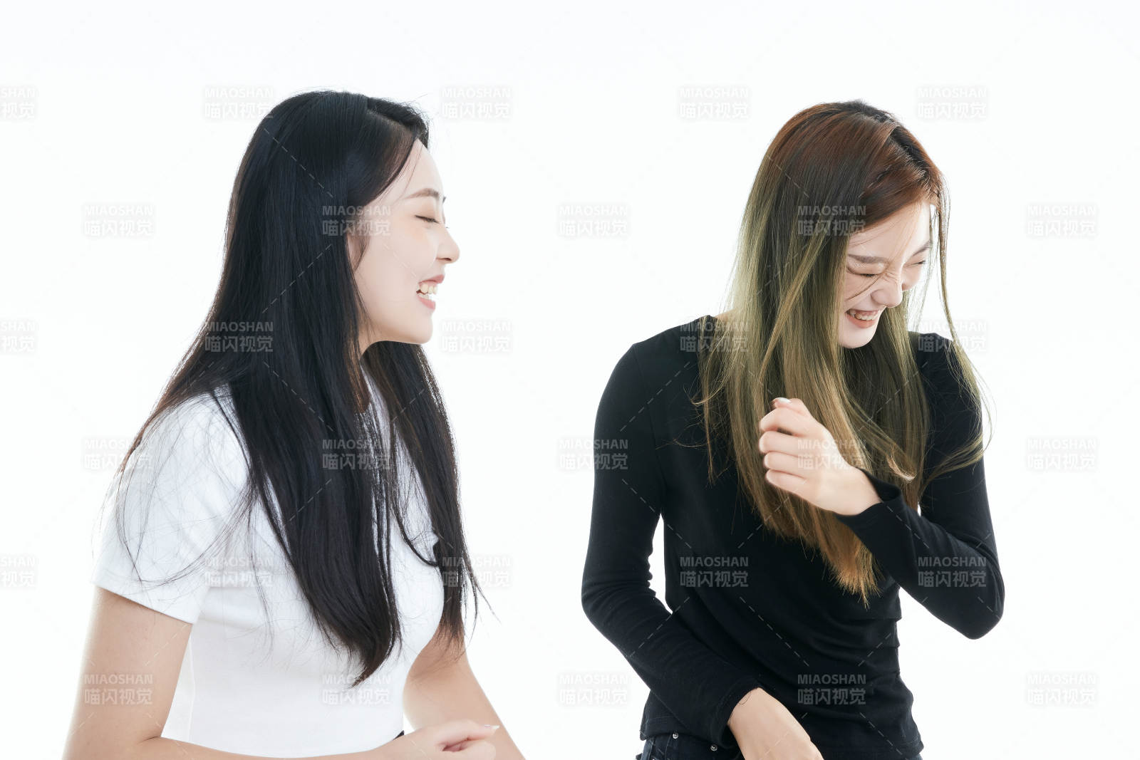 可爱的亚洲闺蜜少女图片