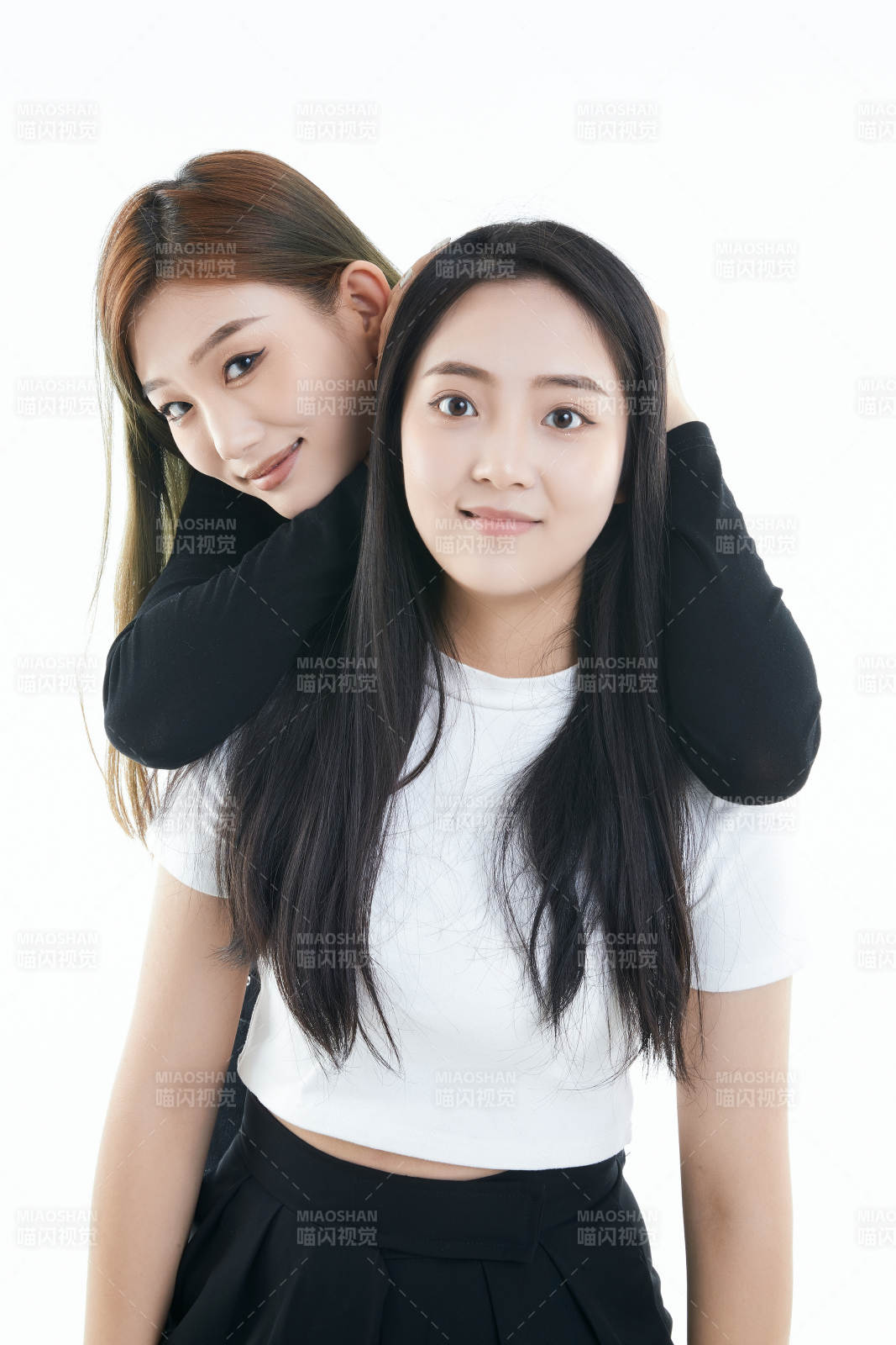 可爱的亚洲闺蜜少女图片