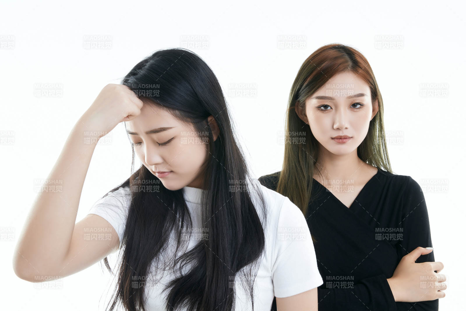 可爱的亚洲闺蜜少女图片