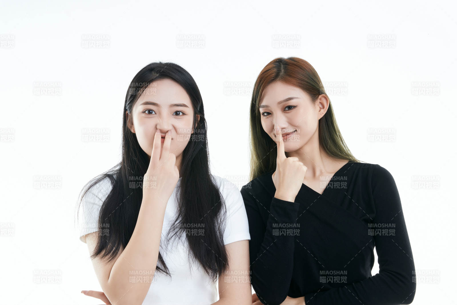 可爱的亚洲闺蜜少女图片