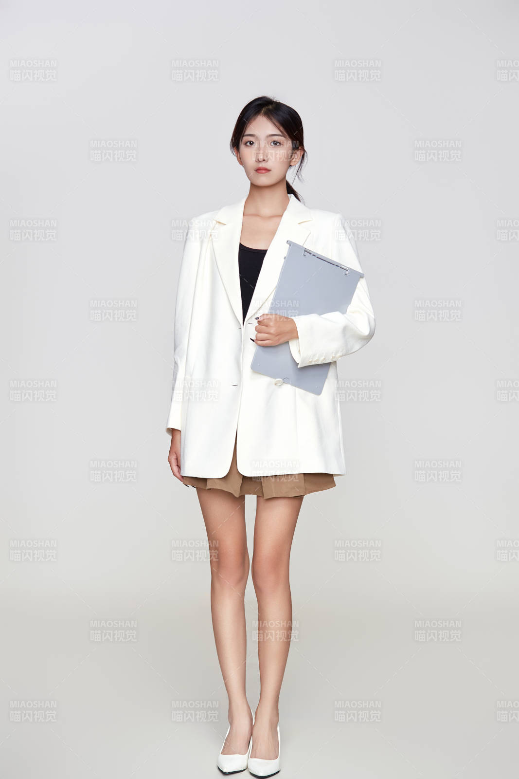 商务职业女性文员公关图片