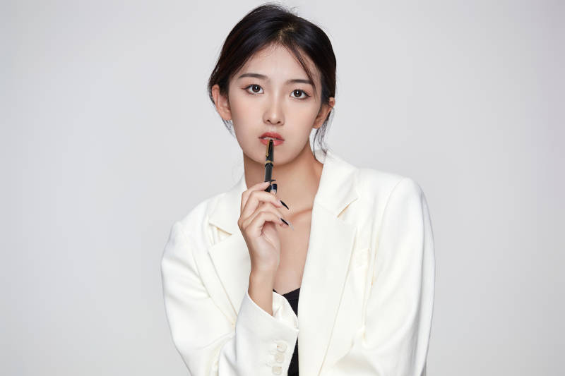 商务职业女性文员公关图片