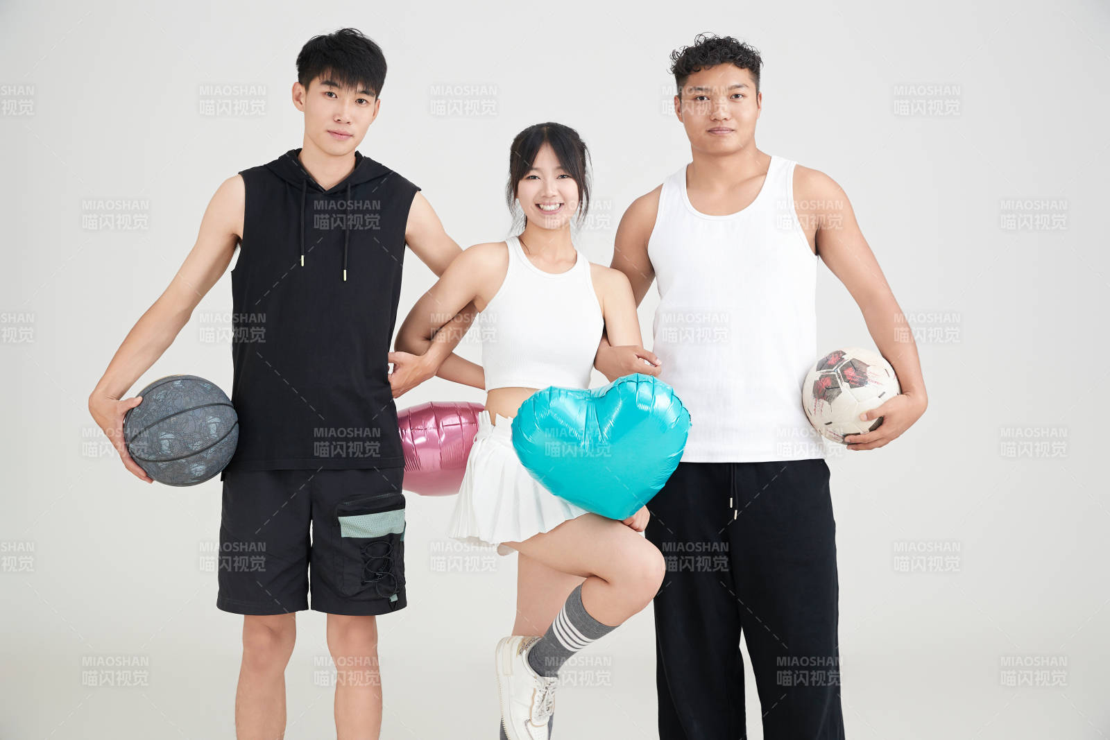 足球 篮球运动员以及拉拉队长形象图片