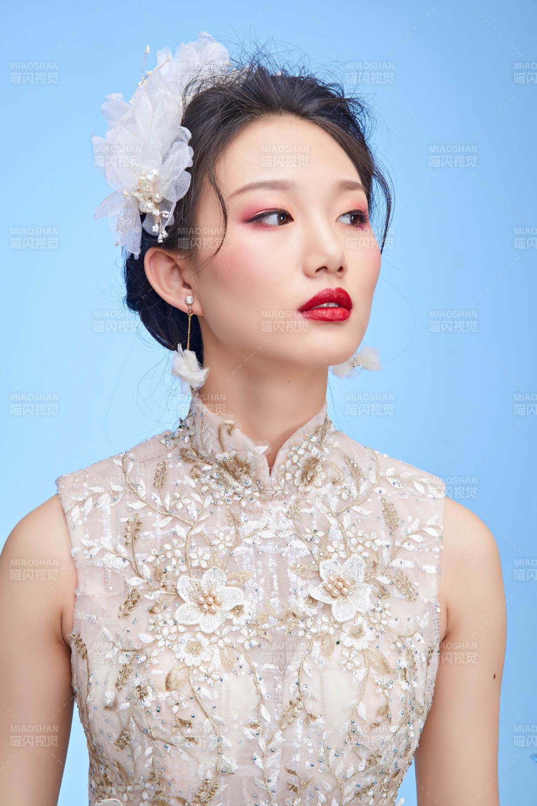 亚洲女性妆面图片